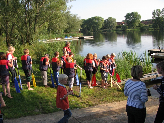 02.09.2011-4b im Drachenboot