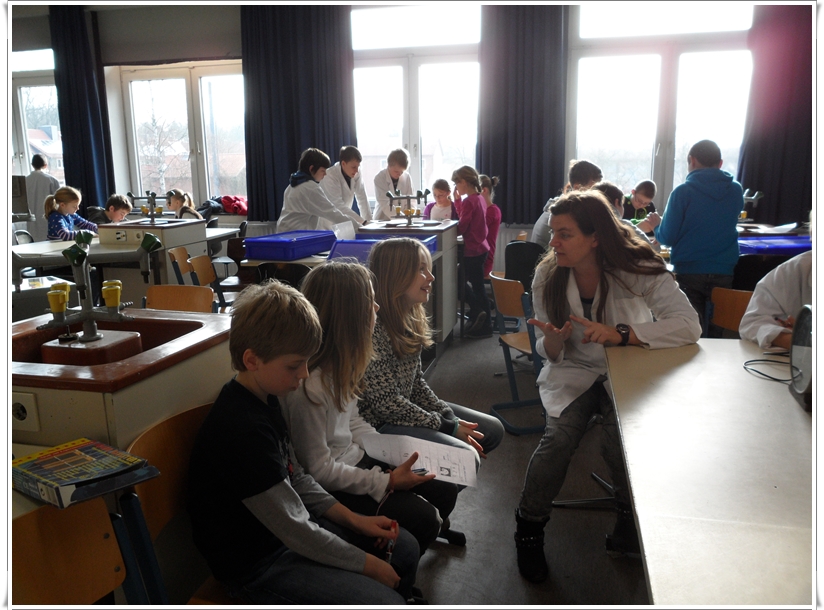 Zu Besuch in der Elbtalschule