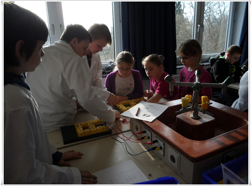 Zu Besuch in der Elbtalschule